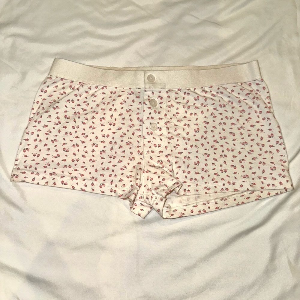 Brandy Melville Pink Flower Print Women's Boxer Shorts